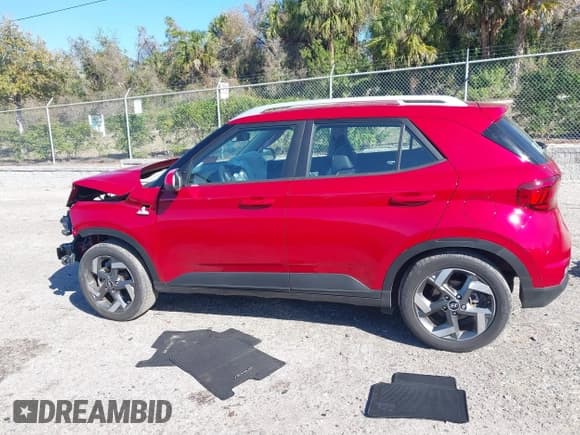 ✅ 2023 Hyundai Venue SEL • VIN: KMHRC8A35PU242819 • Lot: 41741731. Listed on IAAI with 9,081 mi. Free auction sales archive from the USA and detailed vehicle history report at DreamBid. Image 14.