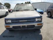 ✅ 1989 Toyota Pickup DX • VIN: JT4RN81P8K5014804 • Лот: 70392385. Опубликован ранее на Copart с пробегом 207 317 миль. Бесплатный доступ к архиву аукционных продаж из США и подробный отчёт об истории автомобиля на DreamBid. Изображение 5.