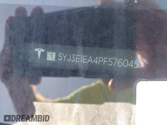 ✅ 2023 Tesla Model 3 • VIN: 5YJ3E1EA4PF576045 • Lot: 41565981. Wystawiony na IAAI z przebiegiem Nie podano. Bezpłatny archiwum sprzedaży aukcyjnych z USA i szczegółowy raport historii pojazdu na DreamBid. Zdjęcie 8.