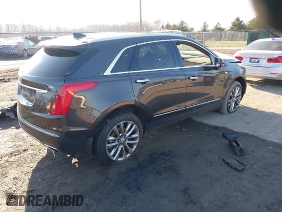 ✅ 2017 Cadillac XT5 Platinum AWD • VIN: 1GYKNFRS7HZ192746 • Lot: 43721747. Listed on IAAI with 72,703 mi. Free auction sales archive from the USA and detailed vehicle history report at DreamBid. Image 4.