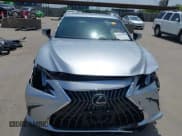 ✅ 2024 Lexus ES 300h Luxury • VIN: 58AEA1C15RU042140 • Lot: 42548438. Listed on IAAI with 6,505 mi. Free auction sales archive from the USA and detailed vehicle history report at DreamBid. Image 13.