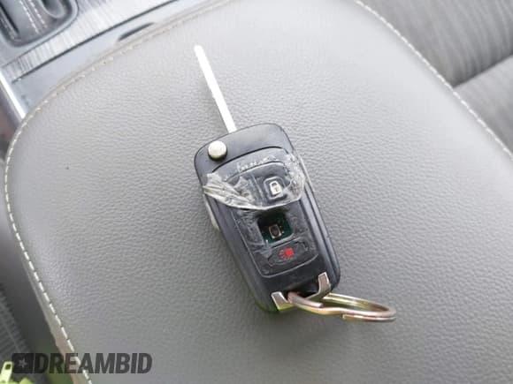 ✅ 2017 Chevrolet Impala LT • VIN: 2G1105S34H9155377 • Лот: 43571980. Опубликован ранее на IAAI с пробегом 172 826 миль. Бесплатный доступ к архиву аукционных продаж из США и подробный отчёт об истории автомобиля на DreamBid. Изображение 11.