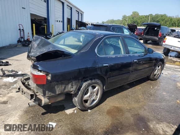 ✅ 2003 Acura TL • VIN: 19UUA56603A050422 • Lot: 68281254. Wystawiony na Copart z przebiegiem 258 466 mil. Bezpłatny archiwum sprzedaży aukcyjnych z USA i szczegółowy raport historii pojazdu na DreamBid. Zdjęcie 3.
