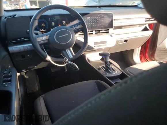 2024 Hyundai Kona SEL with VIN KM8HBCAB9RU101957, listed as a Copart auction lot 88170605 with 2,557 mi miles and Salvage title. Bid and sale history available at DreamBid. Image 8.