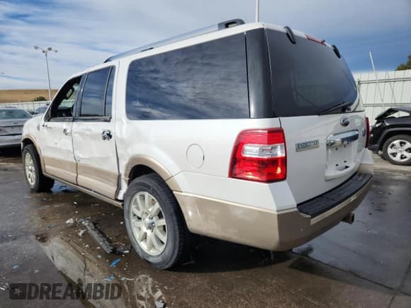 ✅ 2013 Ford Expedition Max XLT • VIN: 1FMJK1J59DEF16666 • Lot: 92411845. Wystawiony na Copart z przebiegiem 74 475 mil. Bezpłatny archiwum sprzedaży aukcyjnych z USA i szczegółowy raport historii pojazdu na DreamBid. Zdjęcie 2.