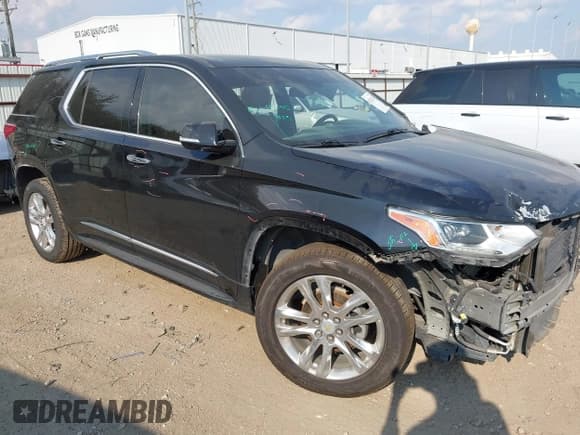 ✅ 2019 Chevrolet Traverse RS • VIN: 1GNEVJKW7KJ135365 • Lot: 43263216. Listed on IAAI with 125,648 mi. Free auction sales archive from the USA and detailed vehicle history report at DreamBid. Image 1.