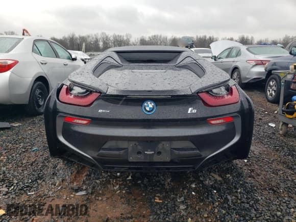 ✅ 2019 BMW i8 • VIN: WBY2Z6C53K7D07330 • Lot: 52590555. Wystawiony na Copart z przebiegiem Nie podano. Bezpłatny archiwum sprzedaży aukcyjnych z USA i szczegółowy raport historii pojazdu na DreamBid. Zdjęcie 6.