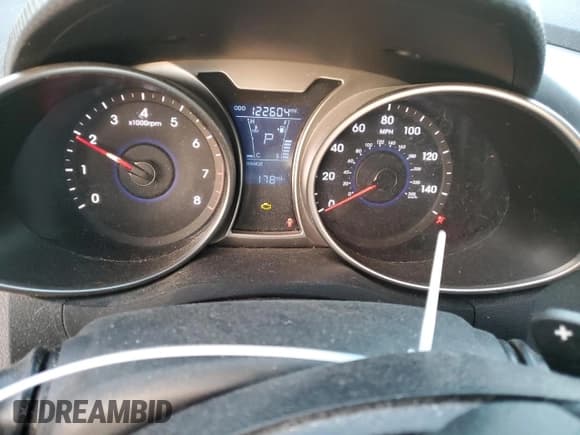 ✅ 2015 Hyundai Veloster • VIN: KMHTC6AD6FU237811 • Lot: 83592974. Listed on Copart with 122,604 mi. Free auction sales archive from the USA and detailed vehicle history report at DreamBid. Image 9.