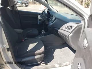 ✅ 2018 Hyundai Accent SE • VIN: 3KPC24A32JE030827 • Лот: 41928290. Опубликован ранее на IAAI с пробегом 133 065 миль. Бесплатный доступ к архиву аукционных продаж из США и подробный отчёт об истории автомобиля на DreamBid. Изображение 5.