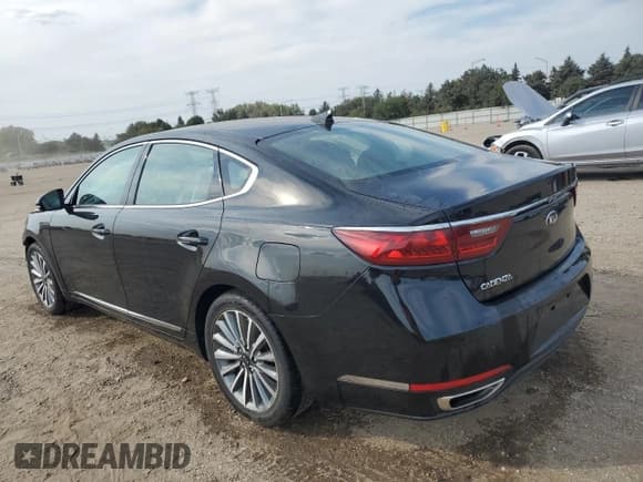 ✅ 2019 Kia Cadenza Premium • VIN: KNALB4J11K5171820 • Лот: 71584214. Опубликован ранее на Copart с пробегом 24 048 миль. Бесплатный доступ к архиву аукционных продаж из США и подробный отчёт об истории автомобиля на DreamBid. Изображение 2.