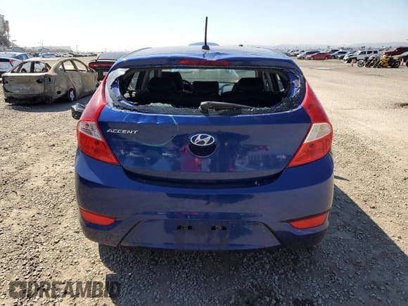 ✅ 2016 Hyundai Accent GL • VIN: KMHCT5AE2GU260636 • Лот: 49975155. Опубликован ранее на Copart с пробегом 87 452 миль. Бесплатный доступ к архиву аукционных продаж из США и подробный отчёт об истории автомобиля на DreamBid. Изображение 6.