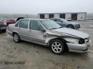 ✅ 1999 Volvo S70 • VIN: YV1LS55AXX1582497 • Lot: 51600505. Listed on Copart with 126,104 mi. Free auction sales archive from the USA and detailed vehicle history report at DreamBid. Image 4.