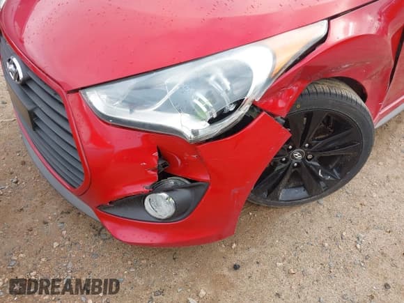 ✅ 2013 Hyundai Veloster Turbo • VIN: KMHTC6AE1DU110874 • Lot: 42469891. Wystawiony na IAAI z przebiegiem 167 035 mil. Bezpłatny archiwum sprzedaży aukcyjnych z USA i szczegółowy raport historii pojazdu na DreamBid. Zdjęcie 6.