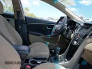 ✅ 2013 Hyundai Elantra • VIN: KMHD35LE2DU022637 • Lot: 42272686. Listed on IAAI with 110,408 mi. Free auction sales archive from the USA and detailed vehicle history report at DreamBid. Image 5.