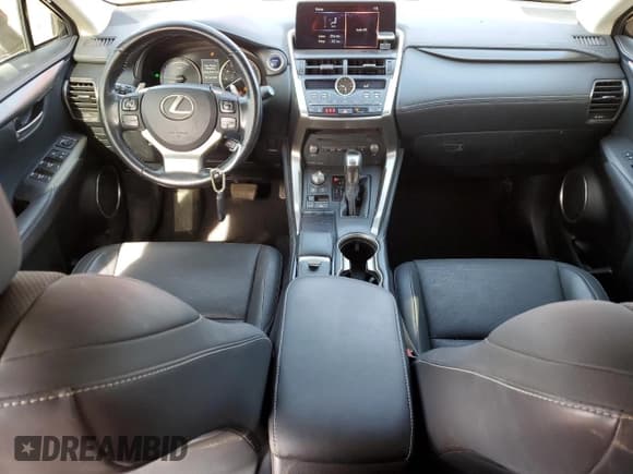 ✅ 2019 Lexus NX 300h • VIN: JTJBJRBZ3K2104153 • Lot: 54352025. Wystawiony na Copart z przebiegiem 74 340 mil. Bezpłatny archiwum sprzedaży aukcyjnych z USA i szczegółowy raport historii pojazdu na DreamBid. Zdjęcie 8.