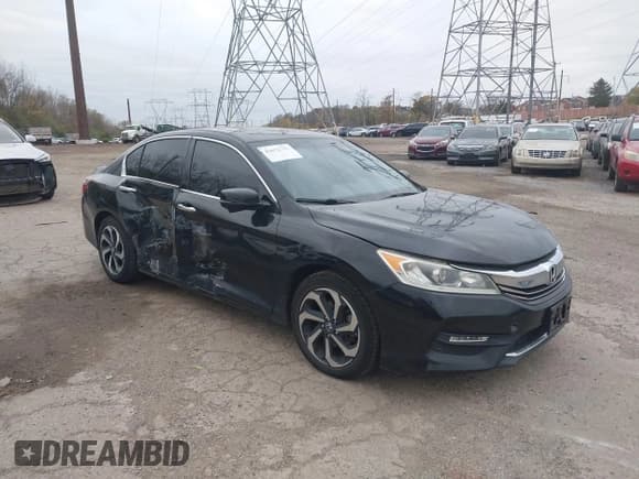 ✅ 2017 Honda Accord EX-L • VIN: 1HGCR3F89HA009515 • Лот: 43672398. Опубликован ранее на IAAI с пробегом 126 385 миль. Бесплатный доступ к архиву аукционных продаж из США и подробный отчёт об истории автомобиля на DreamBid. Изображение 1.