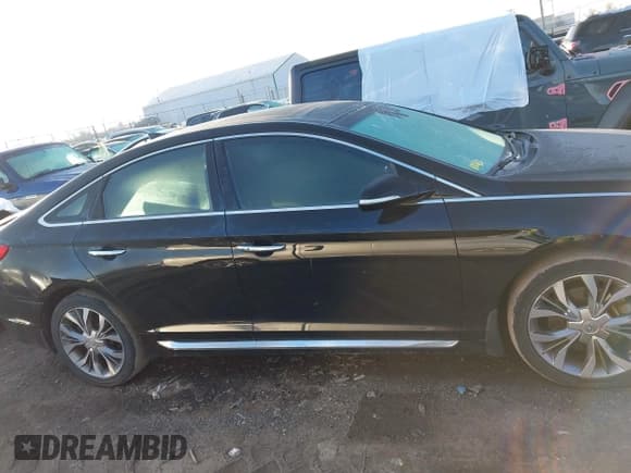 ✅ 2015 Hyundai Sonata Sport • VIN: 5NPE34AB6FH158276 • Lot: 41549473. Wystawiony na IAAI z przebiegiem 96 812 mil. Bezpłatny archiwum sprzedaży aukcyjnych z USA i szczegółowy raport historii pojazdu na DreamBid. Zdjęcie 13.