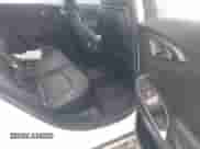 ✅ 2018 Chevrolet Malibu Premier • VIN: 1G1ZE5SXXJF242012 • Lot: 43391372. Wystawiony na IAAI z przebiegiem 75 867 mil mil. Skorzystaj z bezpłatnego archiwum sprzedaży aukcyjnych z USA i zobacz szczegółowy raport historii pojazdu na DreamBid. Zdjęcie 8.