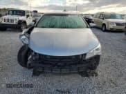 ✅ 2017 Toyota Camry LE • VIN: 4T1BF1FK1HU786414 • Лот: 89659075. Опубликован ранее на Copart с пробегом 126 584 миль. Бесплатный доступ к архиву аукционных продаж из США и подробный отчёт об истории автомобиля на DreamBid. Изображение 5.