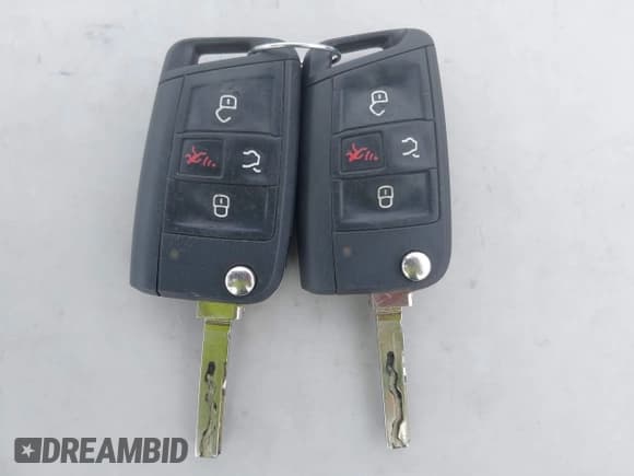 ✅ 2020 Volkswagen Jetta S • VIN: 3VWN57BU2LM028378 • Lot: 43412825. Wystawiony na IAAI z przebiegiem 126 532 mil. Bezpłatny archiwum sprzedaży aukcyjnych z USA i szczegółowy raport historii pojazdu na DreamBid. Zdjęcie 11.