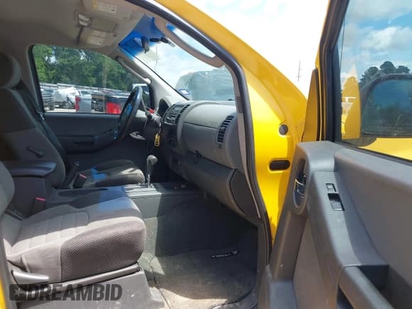 ✅ 2006 Nissan Xterra S • VIN: 5N1AN08U96C552824 • Lot: 42347704. Listed on IAAI with 151,852 mi. Free auction sales archive from the USA and detailed vehicle history report at DreamBid. Image 5.
