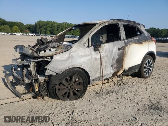 ✅ 2021 Buick Encore Preferred • VIN: KL4CJESB1MB352515 • Лот: 67888075. Опубликован ранее на Copart с пробегом Не указан. Бесплатный доступ к архиву аукционных продаж из США и подробный отчёт об истории автомобиля на DreamBid. Изображение 1.