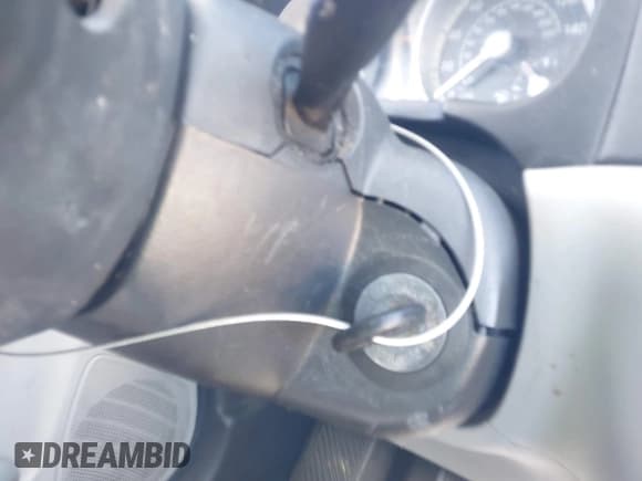 ✅ 2008 Hyundai Accent GLS • VIN: KMHCN46CX8U214890 • Лот: 41843006. Опубликован ранее на IAAI с пробегом 179 550 миль. Бесплатный доступ к архиву аукционных продаж из США и подробный отчёт об истории автомобиля на DreamBid. Изображение 11.