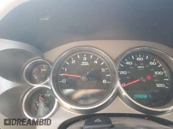 ✅ 2009 Chevrolet Silverado 2500HD Work Truck • VIN: 1GCHC49K29E144901 • Лот: 80587684. Опубликован ранее на Copart с пробегом 310 060 миль. Бесплатный доступ к архиву аукционных продаж из США и подробный отчёт об истории автомобиля на DreamBid. Изображение 9.