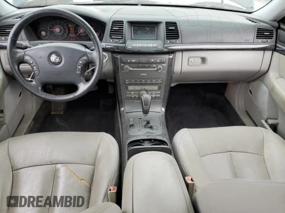 ✅ 2008 Kia Amanti • VIN: KNALD125085166210 • Lot: 82276545. Wystawiony na Copart z przebiegiem 109 592 mil. Bezpłatny archiwum sprzedaży aukcyjnych z USA i szczegółowy raport historii pojazdu na DreamBid. Zdjęcie 8.