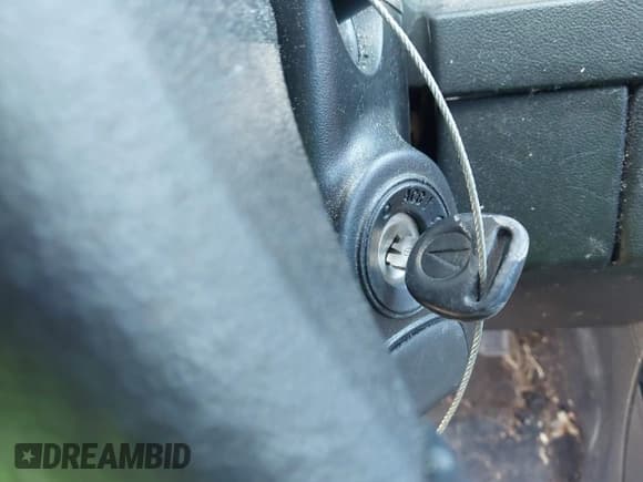 ✅ 2009 Pontiac Torrent • VIN: 2CKDL33F796253176 • Лот: 42050914. Опубликован ранее на IAAI с пробегом 290 933 миль. Бесплатный доступ к архиву аукционных продаж из США и подробный отчёт об истории автомобиля на DreamBid. Изображение 11.