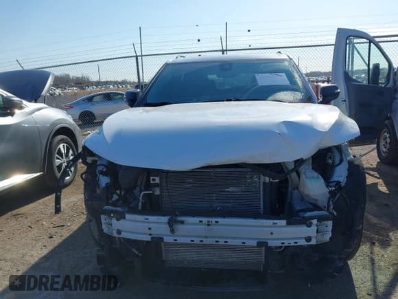 ✅ 2023 Chevrolet Blazer LT • VIN: 3GNKBJRSXPS162712 • Lot: 42056878. Listed on IAAI with 52,500 mi. Free auction sales archive from the USA and detailed vehicle history report at DreamBid. Image 12.