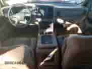 2004 Chevrolet Suburban LT с VIN 3GNEC16ZX4G208646, выставлен на аукционе Copart как лот 81129934 с пробегом 251 497 миль миль и Чистый • Clean title. История ставок и продаж доступна на DreamBid. Изображение 8.