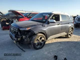 ✅ 2024 Hyundai Venue Limited • VIN: KMHRC8A36RU293524 • Lot: 83228074. Listed on Copart with 5,195 mi. Free auction sales archive from the USA and detailed vehicle history report at DreamBid. Image 1.