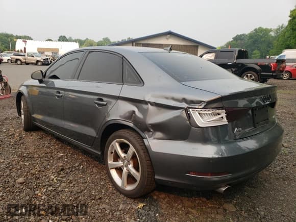 ✅ 2015 Audi S3 Premium Plus • VIN: WAUBFGFF5F1007165 • Лот: 54904663. Опубликован ранее на Copart с пробегом 80 166 миль. Бесплатный доступ к архиву аукционных продаж из США и подробный отчёт об истории автомобиля на DreamBid. Изображение 2.