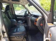 ✅ 2006 Land Rover LR3 SE • VIN: SALAE25476A365896 • Lot: 42276106. Listed on IAAI with 142,940 mi. Free auction sales archive from the USA and detailed vehicle history report at DreamBid. Image 5.