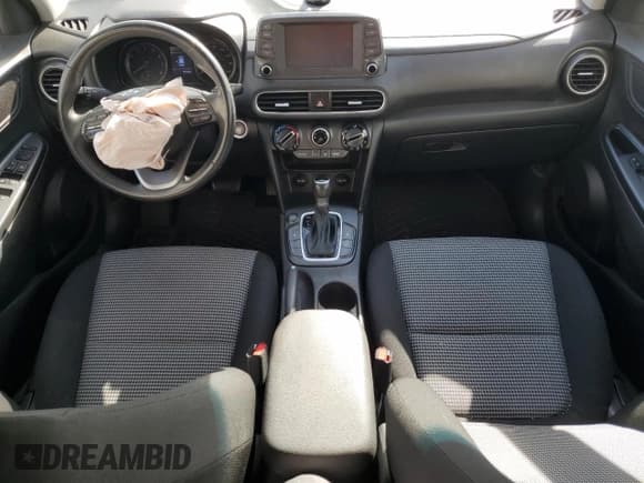 ✅ 2018 Hyundai Kona SEL • VIN: KM8K22AA0JU122272 • Лот: 73754573. Опубликован ранее на Copart с пробегом 68 264 миль. Бесплатный доступ к архиву аукционных продаж из США и подробный отчёт об истории автомобиля на DreamBid. Изображение 8.