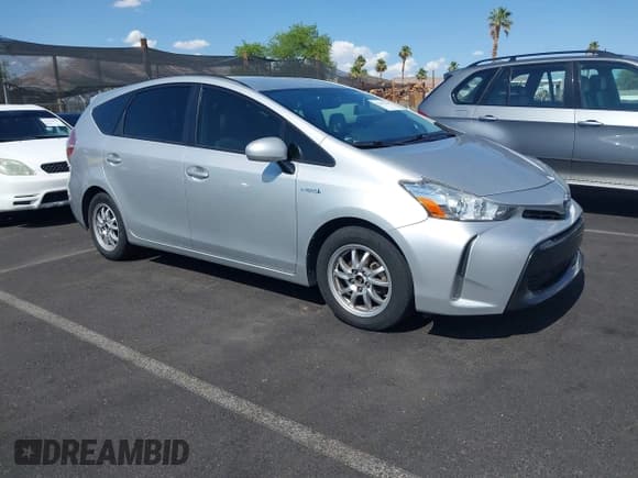 ✅ 2015 Toyota Prius Two • VIN: JTDZN3EU9FJ020434 • Lot: 42443244. Listed on IAAI with 232,523 mi. Free auction sales archive from the USA and detailed vehicle history report at DreamBid. Image 1.