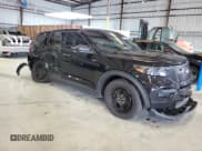 ✅ 2023 Ford Police Interceptor Utility • VIN: 1FM5K8AC0PGB61159 • Lot: 86127295. Wystawiony na Copart z przebiegiem 56 936 mil. Bezpłatny archiwum sprzedaży aukcyjnych z USA i szczegółowy raport historii pojazdu na DreamBid. Zdjęcie 4.