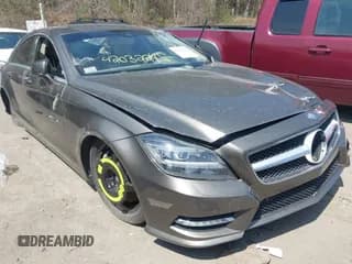 ✅ 2012 Mercedes-Benz CLS 550 • VIN: WDDLJ9BB2CA030084 • Lot: 42032245. Wystawiony na IAAI z przebiegiem 94 517 mil. Bezpłatny archiwum sprzedaży aukcyjnych z USA i szczegółowy raport historii pojazdu na DreamBid. Zdjęcie 1.
