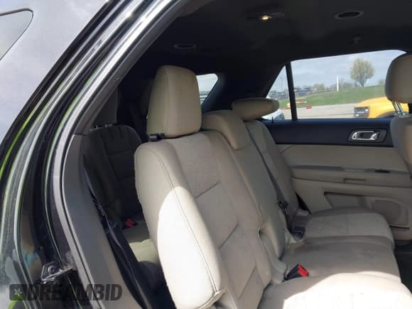 ✅ 2013 Ford Explorer • VIN: 1FM5K8B89DGB14685 • Лот: 42992540. Опубликован ранее на IAAI с пробегом 151 231 миль. Бесплатный доступ к архиву аукционных продаж из США и подробный отчёт об истории автомобиля на DreamBid. Изображение 8.