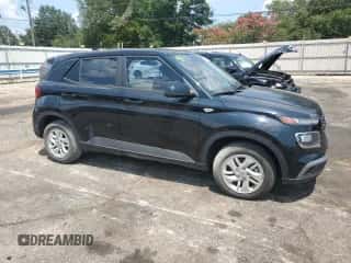 2022 Hyundai Venue SE z VIN KMHRB8A35NU140890, wystawiony jako Copart lot #64943004 z przebiegiem 9 133 mil mil oraz Szkoda całkowita • Salvage title. Historia ofert i sprzedaży dostępna na DreamBid. Obrazek 4.