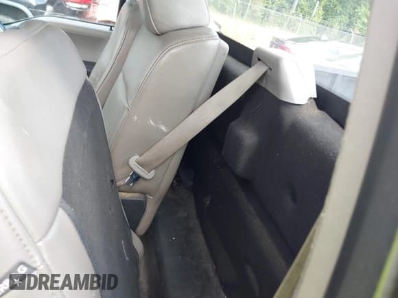 ✅ 2019 Ford F-150 XL • VIN: 1FTMF1CB5KKD32509 • Lot: 42354879. Wystawiony na IAAI z przebiegiem 138 104 mil. Bezpłatny archiwum sprzedaży aukcyjnych z USA i szczegółowy raport historii pojazdu na DreamBid. Zdjęcie 8.