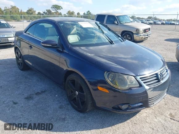 ✅ 2009 Volkswagen Eos Komfort • VIN: WVWBA71F69V006516 • Lot: 43738170. Wystawiony na IAAI z przebiegiem 152 577 mil. Bezpłatny archiwum sprzedaży aukcyjnych z USA i szczegółowy raport historii pojazdu na DreamBid. Zdjęcie 1.