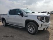 ✅ 2025 GMC Sierra 1500 Denali • VIN: 1GTUUGEL9SZ145702 • Лот: 48544805. Опубликован ранее на Copart с пробегом 242 миль. Бесплатный доступ к архиву аукционных продаж из США и подробный отчёт об истории автомобиля на DreamBid. Изображение 4.