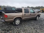 ✅ 2004 Chevrolet S-10 LS • VIN: 1GCDT13X04K141362 • Lot: 89545045. Listed on Copart with 75,671 mi. Free auction sales archive from the USA and detailed vehicle history report at DreamBid. Image 3.