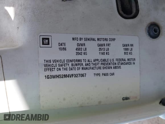 ✅ 1997 Oldsmobile Cutlass Supreme Series II • VIN: 1G3WH52M4VF327067 • Lot: 42709655. Wystawiony na IAAI z przebiegiem 176 945 mil. Bezpłatny archiwum sprzedaży aukcyjnych z USA i szczegółowy raport historii pojazdu na DreamBid. Zdjęcie 9.