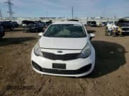✅ 2014 Kia Rio LX • VIN: KNADM4A39E6395299 • Lot: 92594225. Wystawiony na Copart z przebiegiem 106 842 mil. Bezpłatny archiwum sprzedaży aukcyjnych z USA i szczegółowy raport historii pojazdu na DreamBid. Zdjęcie 14.