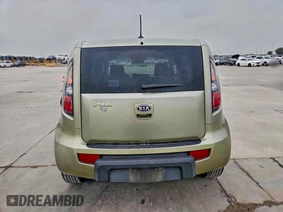 ✅ 2010 Kia Soul + • VIN: KNDJT2A21A7133656 • Лот: 95734085. Опубликован ранее на Copart с пробегом 216 894 миль. Бесплатный доступ к архиву аукционных продаж из США и подробный отчёт об истории автомобиля на DreamBid. Изображение 6.