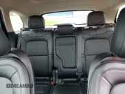 ✅ 2025 Lincoln Corsair Premiere • VIN: 5LMCJ1DA5SUL14797 • Lot: 68508615. Wystawiony na Copart z przebiegiem 976 mil. Bezpłatny archiwum sprzedaży aukcyjnych z USA i szczegółowy raport historii pojazdu na DreamBid. Zdjęcie 10.