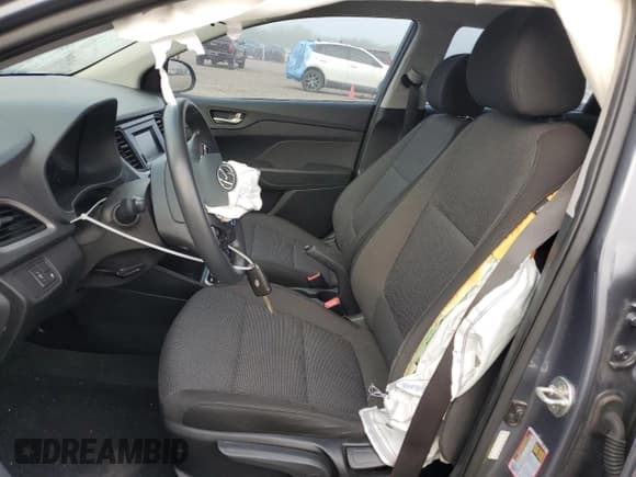 ✅ 2020 Hyundai Accent SE • VIN: 3KPC24A68LE113322 • Лот: 78067094. Опубликован ранее на Copart с пробегом 108 830 миль. Бесплатный доступ к архиву аукционных продаж из США и подробный отчёт об истории автомобиля на DreamBid. Изображение 7.